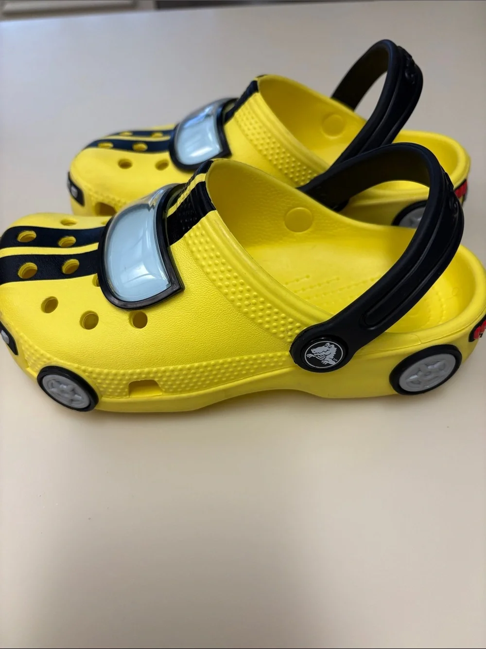 CROCS bright yellow